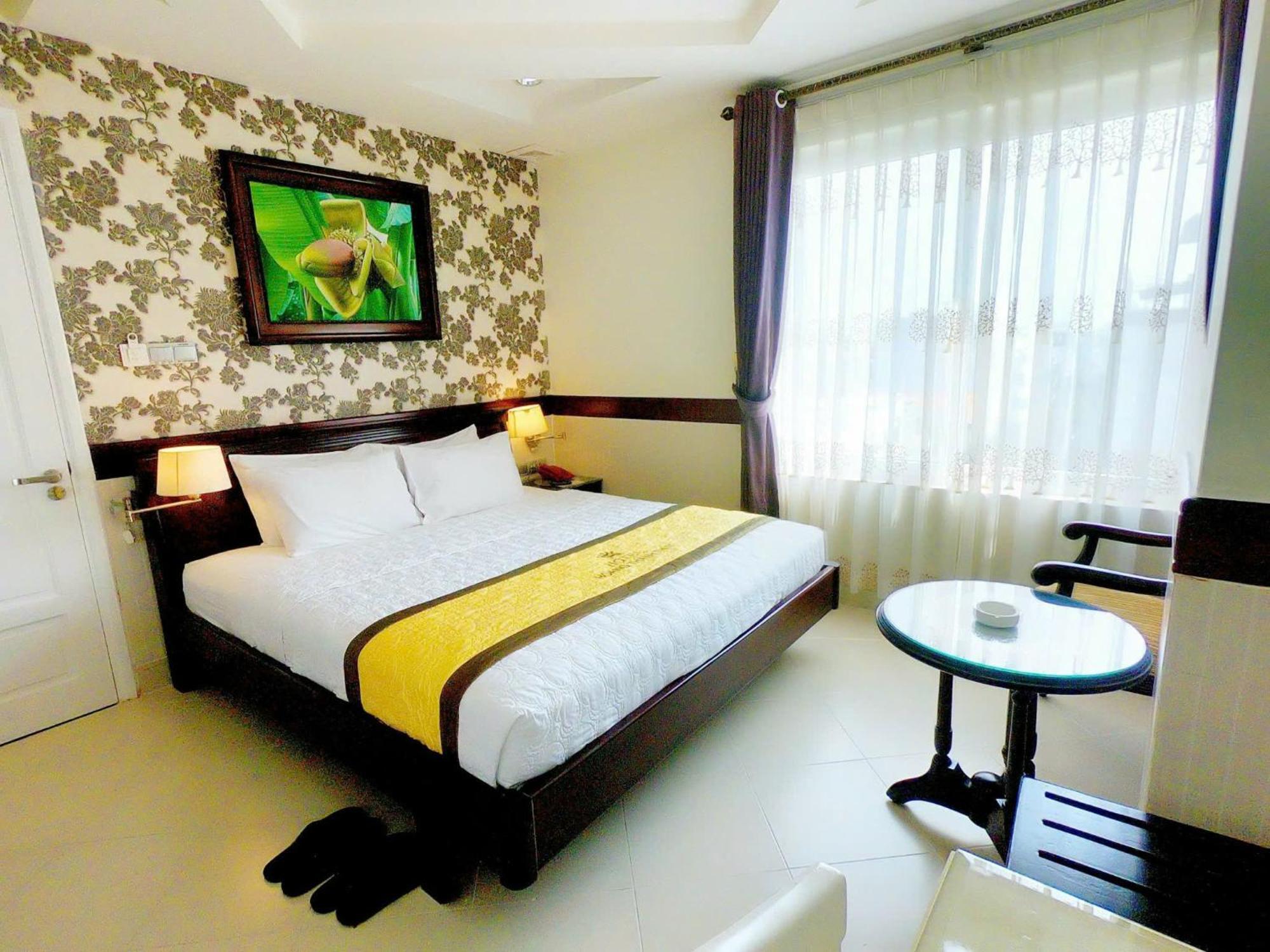 Hoang Thanh Thuy Airport Hotel 2 - Gan Am Thuc Dem Cho Hoang Hoa Tham Hô Chi Minh-Ville Extérieur photo