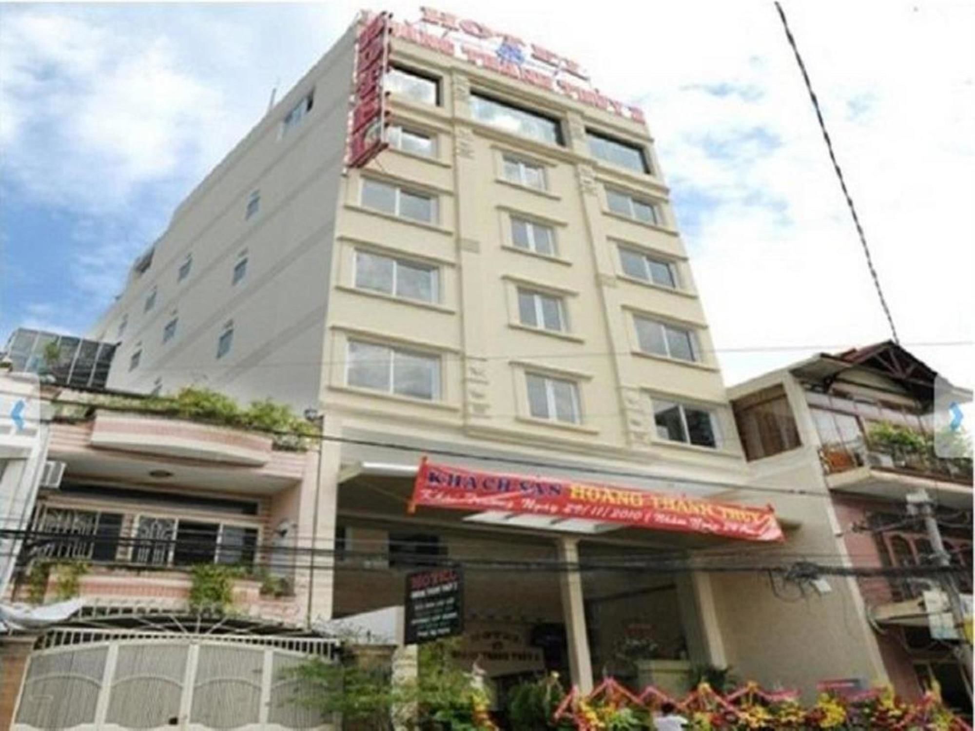 Hoang Thanh Thuy Airport Hotel 2 - Gan Am Thuc Dem Cho Hoang Hoa Tham Hô Chi Minh-Ville Extérieur photo